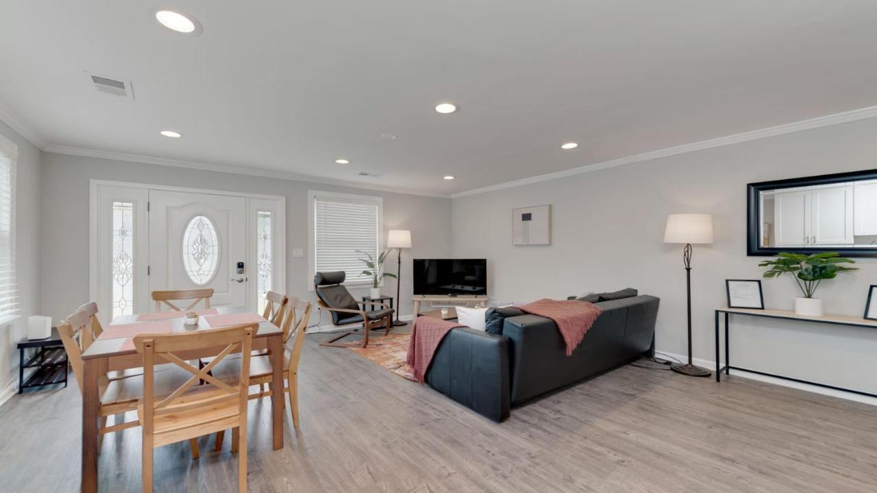 Stylish 3Br 3Ba Colonial House By Cozysuites Alexandria Esterno foto