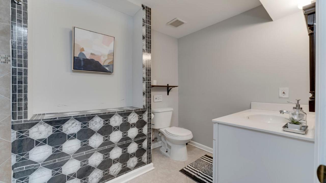 Stylish 3Br 3Ba Colonial House By Cozysuites Alexandria Esterno foto