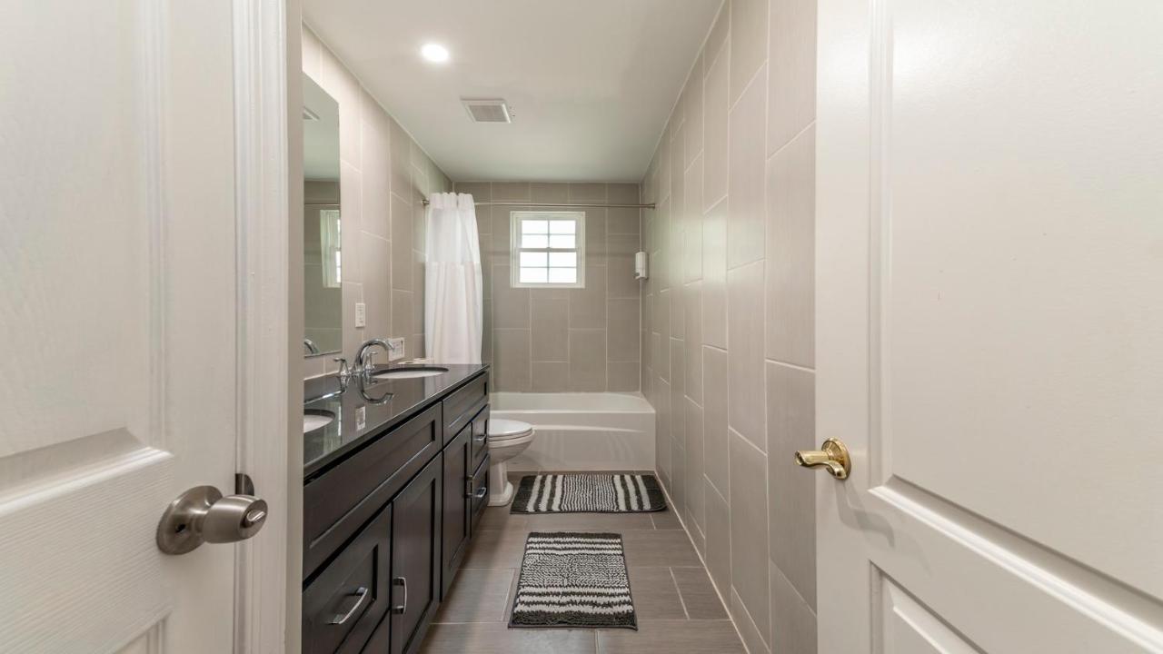 Stylish 3Br 3Ba Colonial House By Cozysuites Alexandria Esterno foto